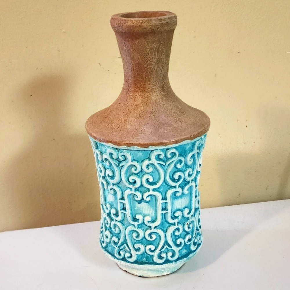 Tiffany Blue Resin Vase